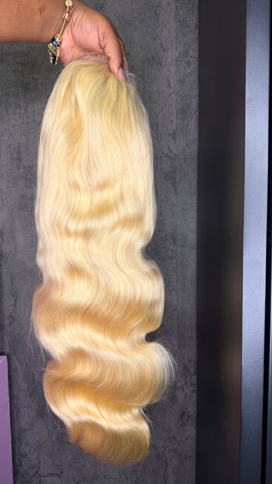 #613 Signature Wigs 200% Density        (ON HAND)