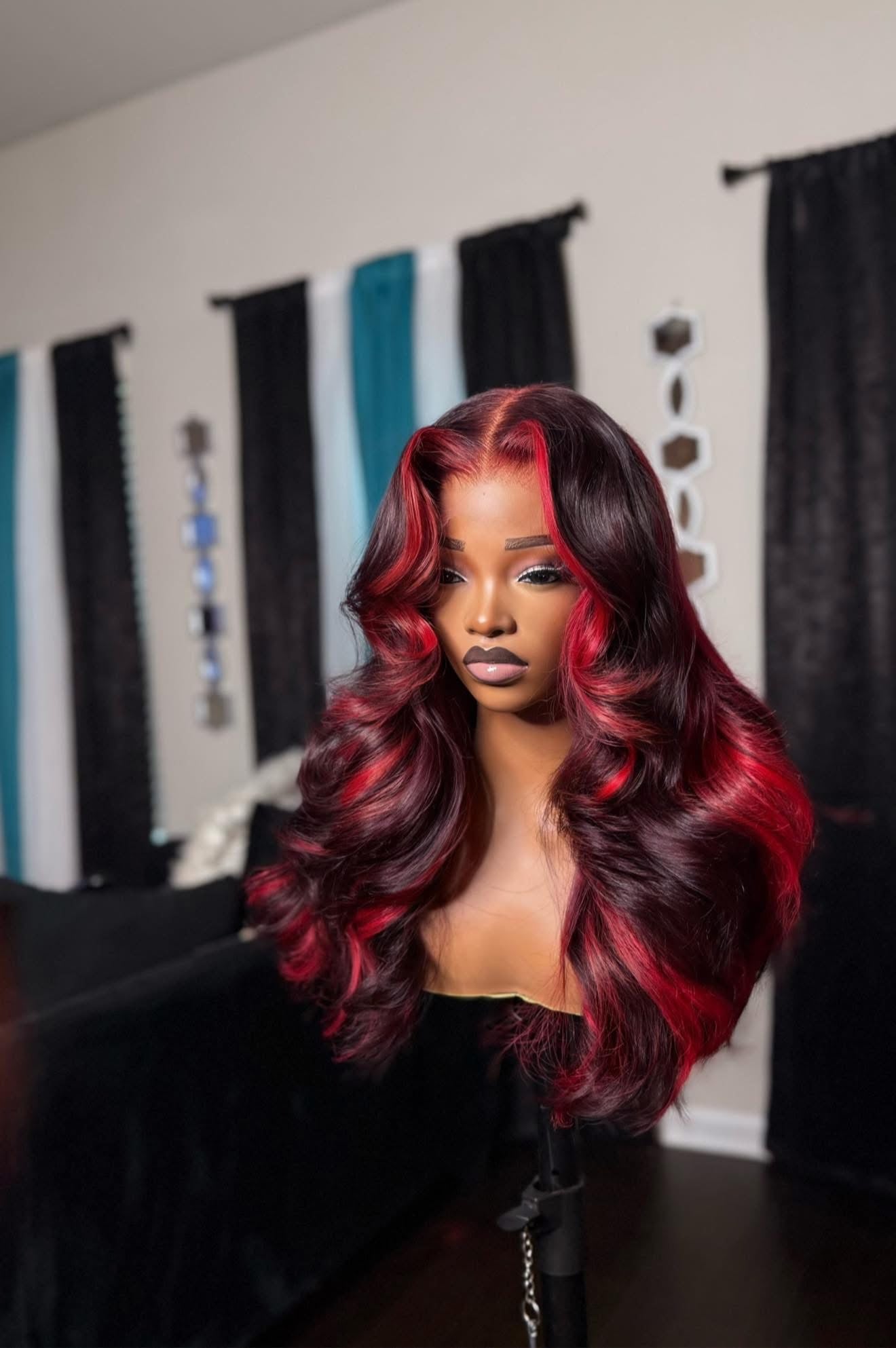 Ms.Red